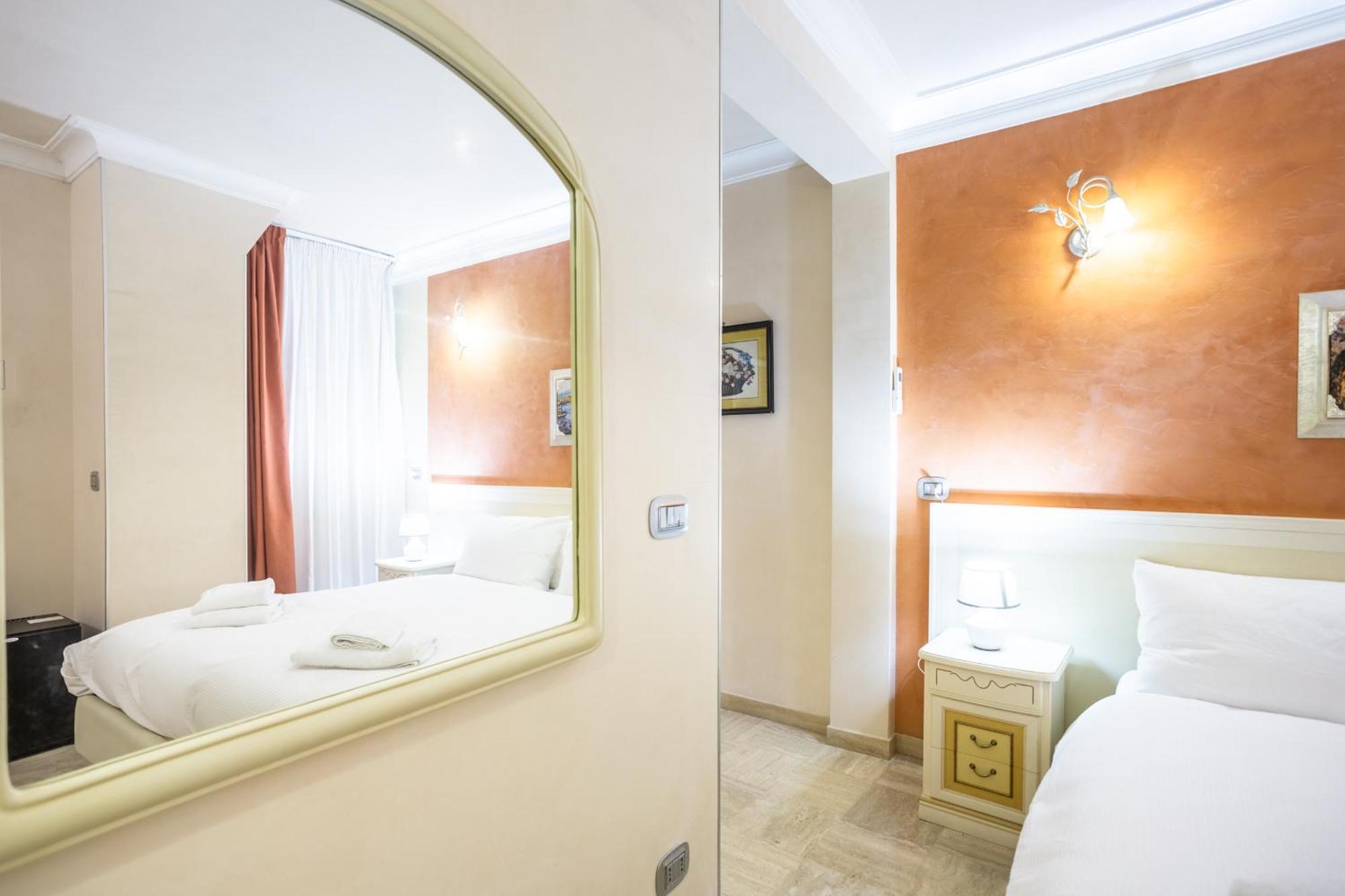 Luxury Inn Opera Rom Exteriör bild